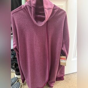 Nike Training Hoodie Women’s Large Plum Heather NWT $85